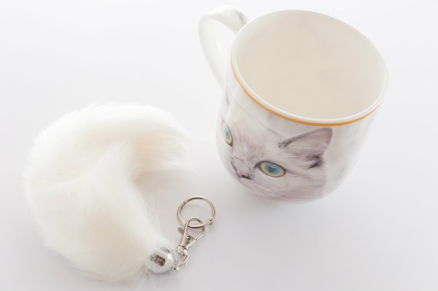 KUBEK KOTY CARMANI NA PREZENT Z KITĄ PORCELANA