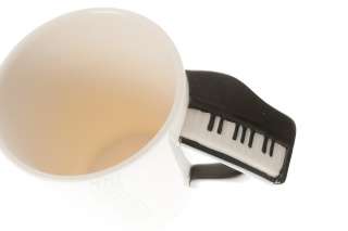 KUBEK PORCELANOWY FORTEPIAN PREZENT DLA MUZYKA