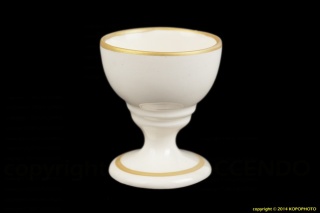 KIELISZEK NA JAJKO CERAMIKA KREMOWY MIEROSZÓW