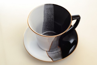 Polska filiżanka czarno białe w pasy z mieroszowa