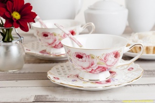 Komplet 6 filiżanek z porcelany z różą francuską