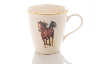 Kubek z motywem konia do herbaty lub kawy z Mieroszowa