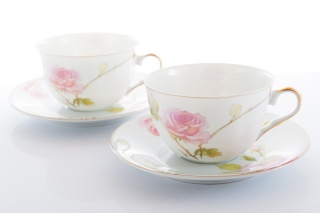 2 FILIŻANKI Z PORCELANY RÓŻA NA PREZENT WALENTYNKI