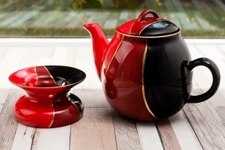 DZBANEK Z PODGRZEWACZEM 1,7 LITRA TRIO MIEROSZÓW