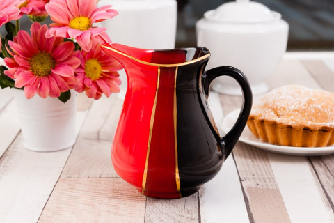 MLECZNIK MIEROSZÓW POLSKA TRIO CZARNO CZERWONY