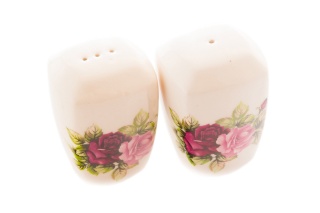 SOLNICZKA I PIEPRZNICZKA MIEROSZÓW SÓL PIEPRZ RÓŻA