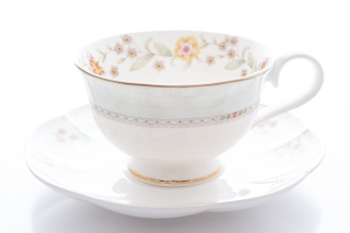 Eksluzywne 2 filiżanki w prezentowym pudełku