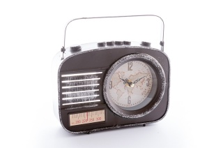 Zegar na replice retro radia z metaloplastyki