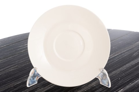 Wysokiej jakości biała filiżanka ze spodkiem porcelanowa