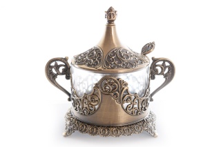 Cukiernica w kolorze miesiądzu z łyżeczką metalowa zdobiona