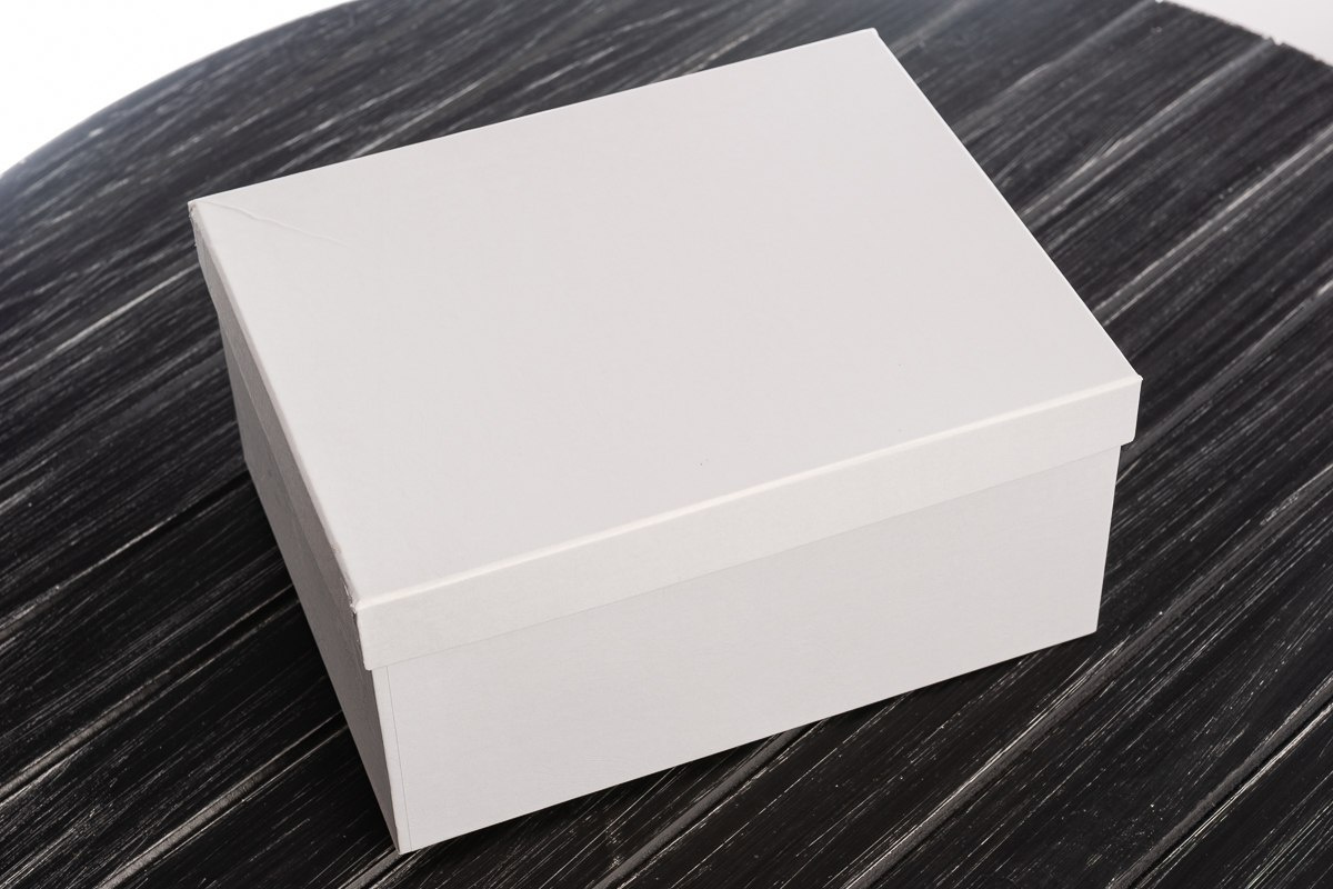 Unikalne 2 filiżanki w prezentowym pudełku w kratkę