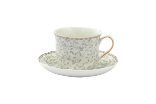 Filiżanka porcelanowa biała w kwiaty ze spodkiem