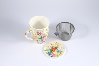 Kubek kremowy z motywem kwiatowym z sitkiem i przykrywką do parzenia herbaty i ziół