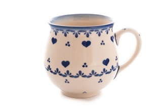 Kubek z ceramiki Bolesławiec na prezent w serca
