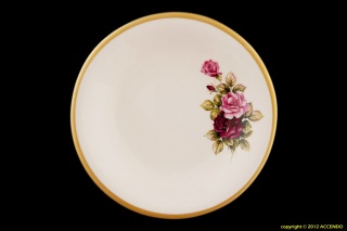 SPODEK DO FILIŻANKI RÓŻA KOLEKCJA MIEROSZÓW POLSKA