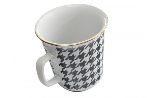 Kubek z Mieroszowa z motywem pepitki biało czarnym