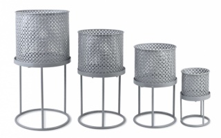 Ażurowa metalowa osłonka na stojaku doniczka kwiatki S szary