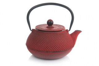 Dzbanek żeliwny do herbaty czerwony z sitkiem 800 ml