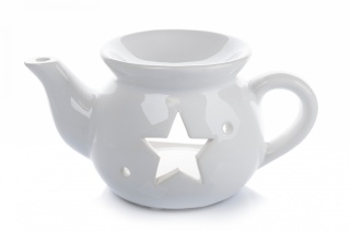 Biały kominek na wosk zapachowy imbryczek z gwiazdką