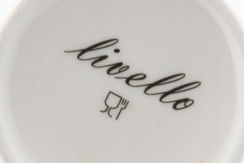 Komplet kubek z zaparzaczem biały w kwiaty livello prezent