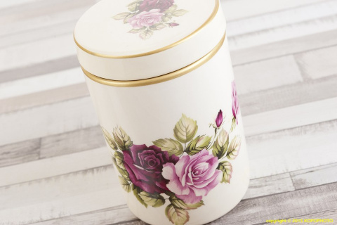 Mały pojemnik Mieroszów z różą NA ZAMÓWIENIE