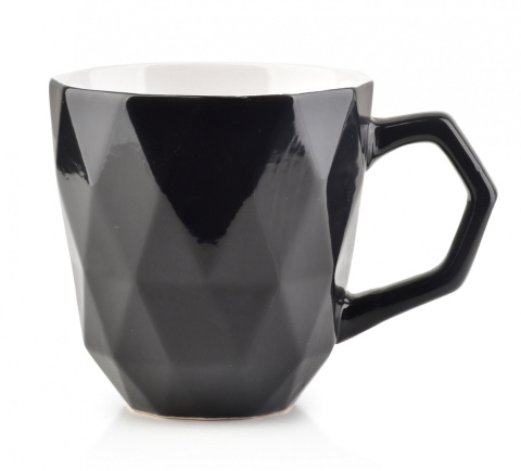 Ceramiczny kubek czarny Sally Adel do herbaty kawy romby