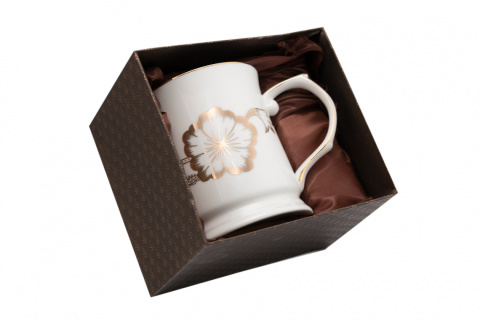 Kubek z porcelany Primavera Fusaichi Pegasus złoty kwiat