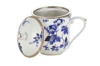 Zestaw kubek z sitkiem i przykrywką do ziół kwiaty niebieskie