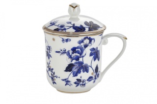 Zestaw kubek z sitkiem i przykrywką do ziół kwiaty niebieskie