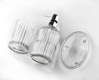 Szklany zestaw łazienkowy Ari 3 elem. mydelniczka dozownik