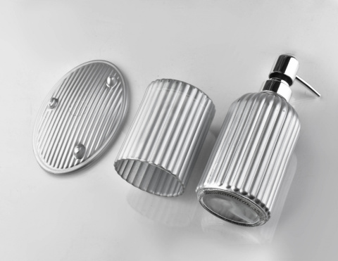 Zestaw łazienkowy szklany Ari Silver 3 elem. mydelniczka