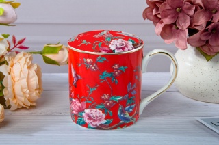 Zestaw czerwony kubek z filtrem przykrywka kwiaty prezent
