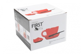 Zestaw czerwona filiżanka do herbaty saszetka mieszadło