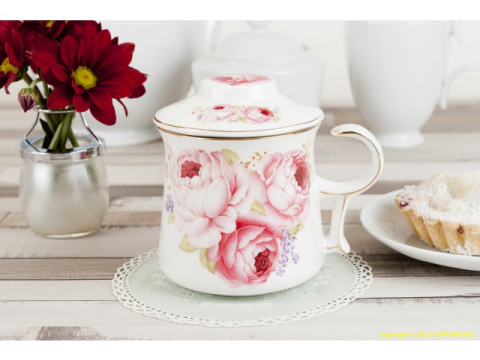 Zestaw kubek zaparzacz sitko do parzenia herbaty róża