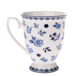 Porcelanowy kubek na nóżce niebieskie kwiaty do kawy herbaty