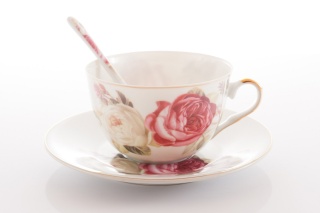 ZESTAW 2 FILIŻANKI ŁYŻECZKI RÓŻA CZERWONA PREZENT