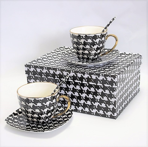 Zestaw 2 filiżanki w pudełku Queen Isabell łyżeczki pepitka