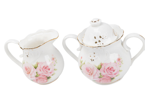 Cukiernica z mlecznikiem na prezent róże do kawy herbaty