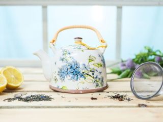 Zestaw dzbanek czajnik ceramiczny z sitkiem bez kwiaty