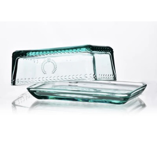 Szklana maselnica maselniczka na masło tłoczona do kuchni