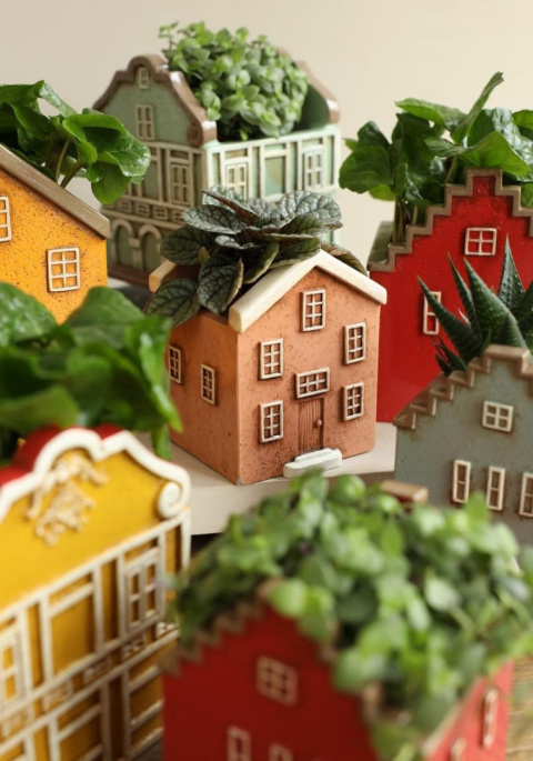 Osłonka ceramiczna domek na kwiaty niebiesko-szary ozdoba