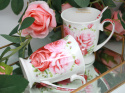 2 kubki zestaw porcelanowy Queen Isabell róże dzień kobiet