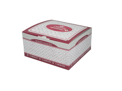 Filiżanka ze spodkiem na stopce Carmani na dzień kobiet