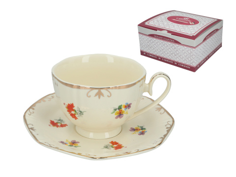 Filiżanka ze spodkiem na stopce Carmani na dzień kobiet