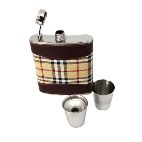 Piersiówka stalowa z kieliszkami pudełko zestaw na urodziny