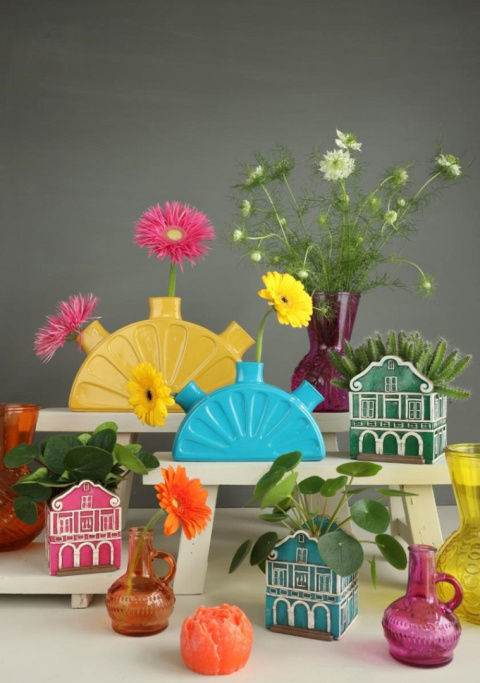 Osłonka na kwiaty ceramiczna domek doniczka niebieska