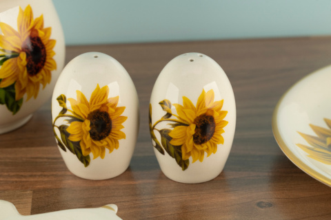 Solniczka i pieprzniczka z Mieroszowa słoneczniki