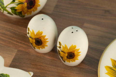 Solniczka i pieprzniczka z Mieroszowa słoneczniki