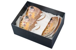 2 filiżanki ze spodkami ozodobione obrazem Klimta