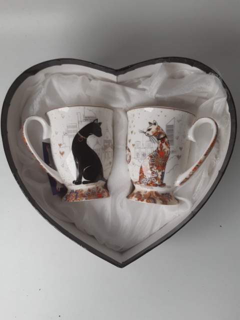 Komplet 2 kubki porcelanowe na prezent Queen Isabell koty